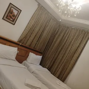 المكرمة غرف عائلية مشي إلى الحرم متنوعة غرف متنوعة In Walk To Alharam Multiple Types And بيت ضيافة